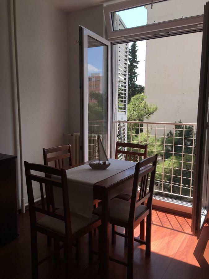 Mellitus Studio Apartment Split Bagian luar foto